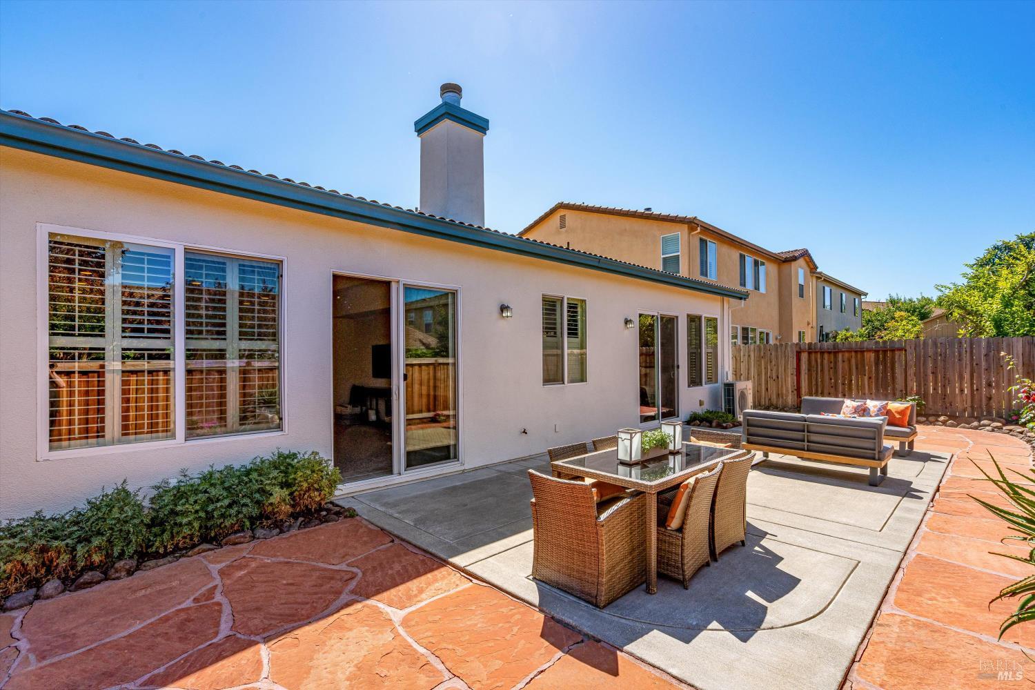 15 Tolentino Dr