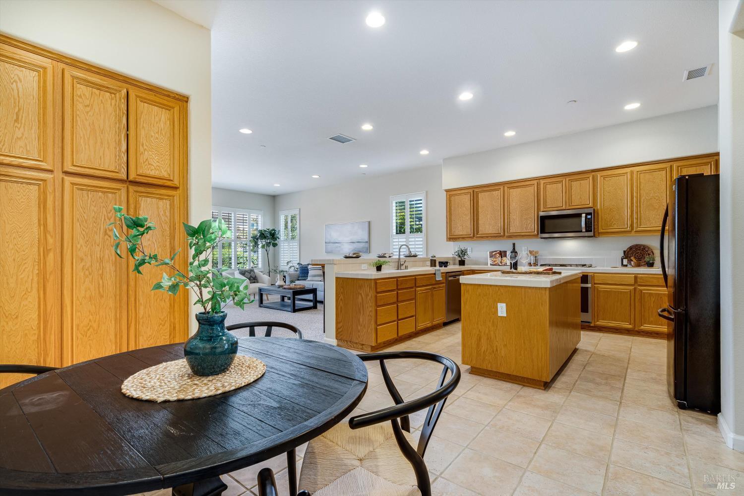 15 Tolentino Dr