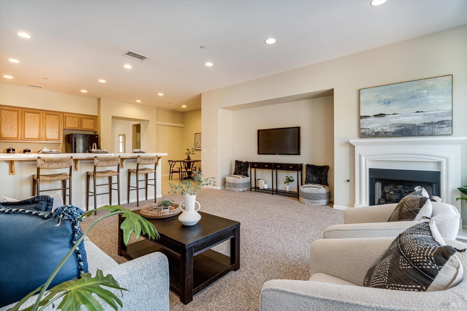 15 Tolentino Dr