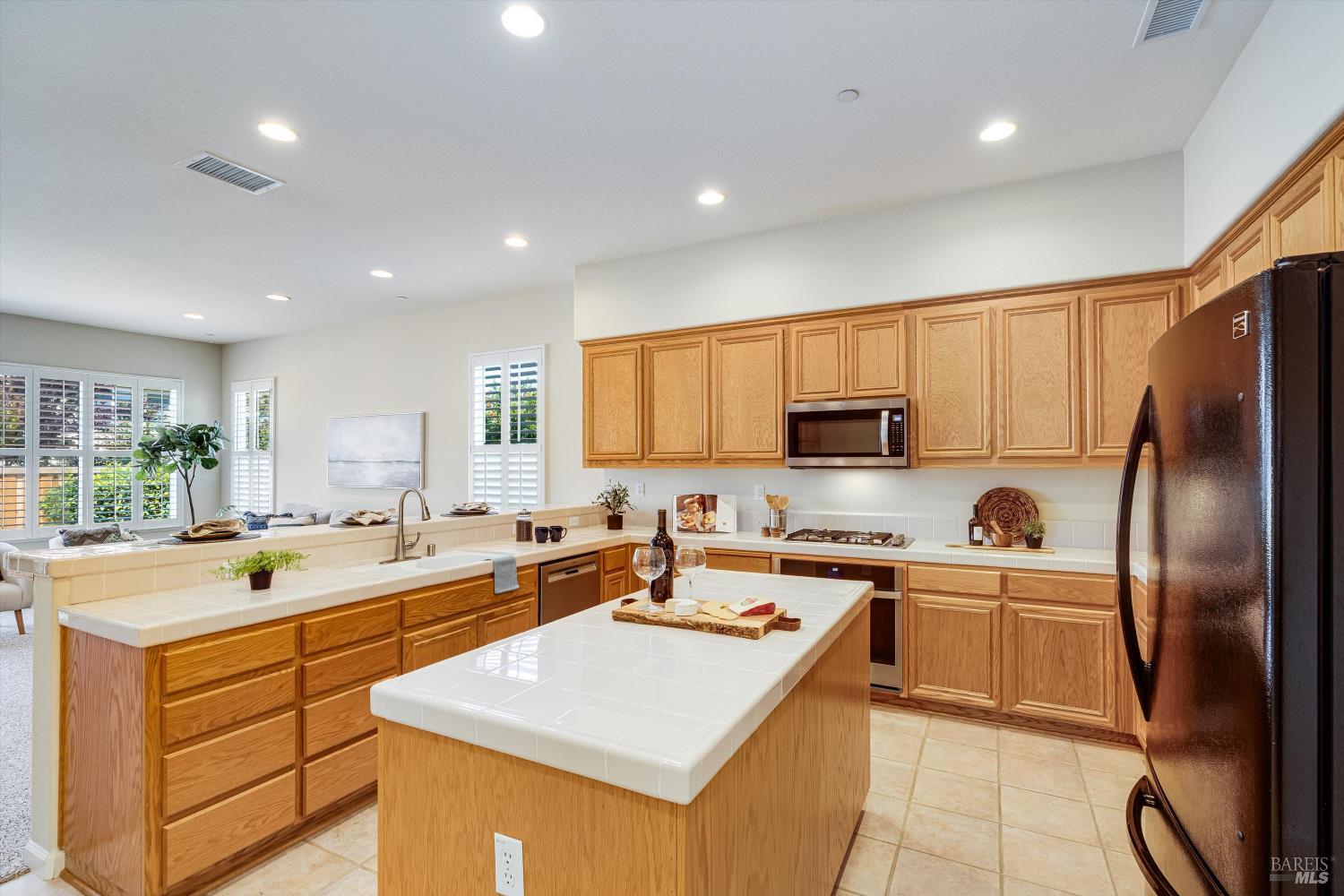 15 Tolentino Dr