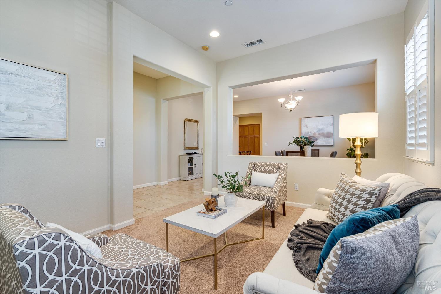 15 Tolentino Dr