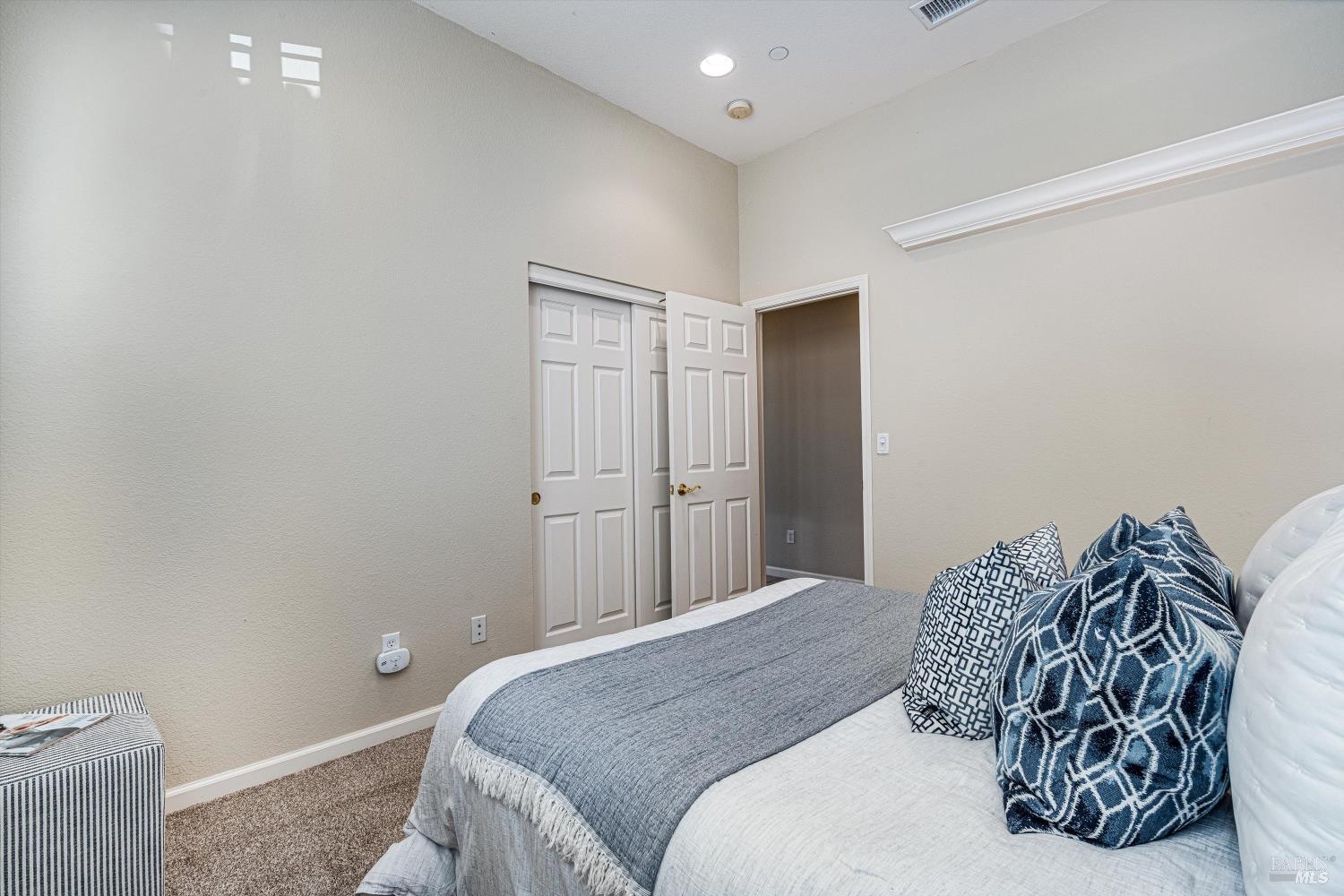 15 Tolentino Dr