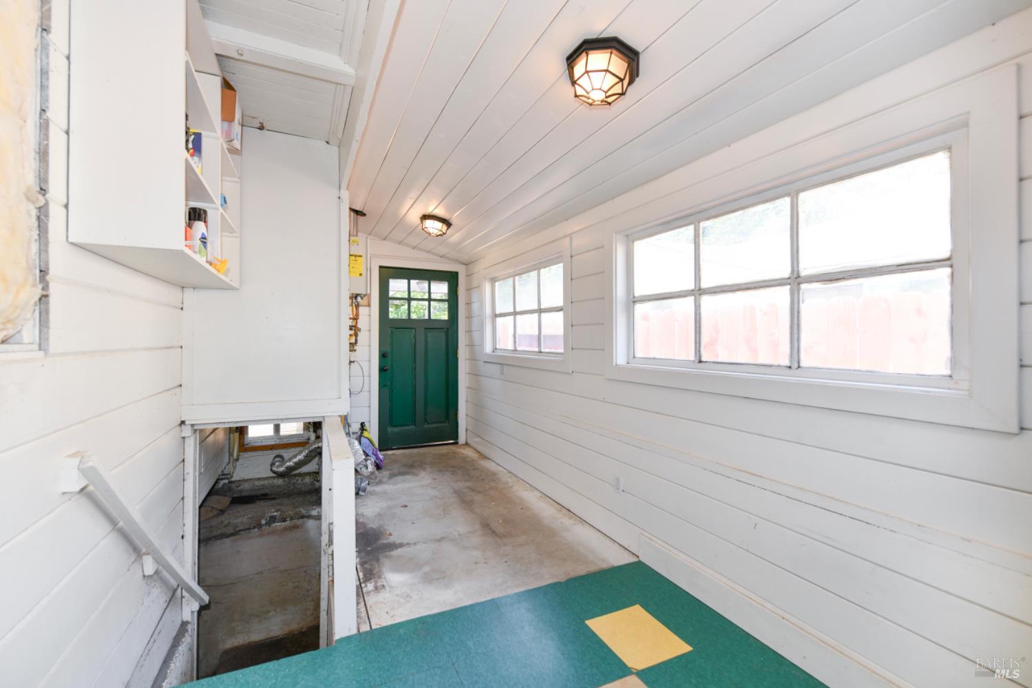 1388 Sulphur Springs Ave