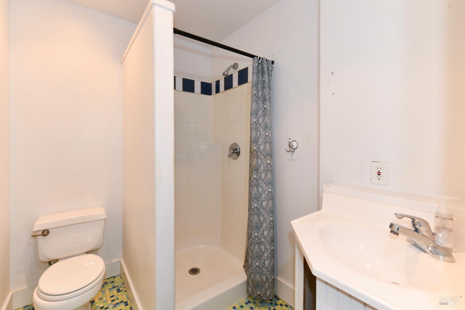 1388 Sulphur Springs Ave