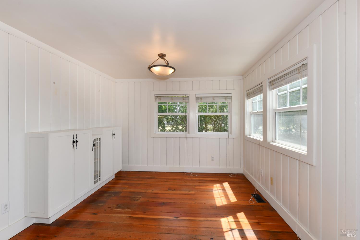 1388 Sulphur Springs Ave