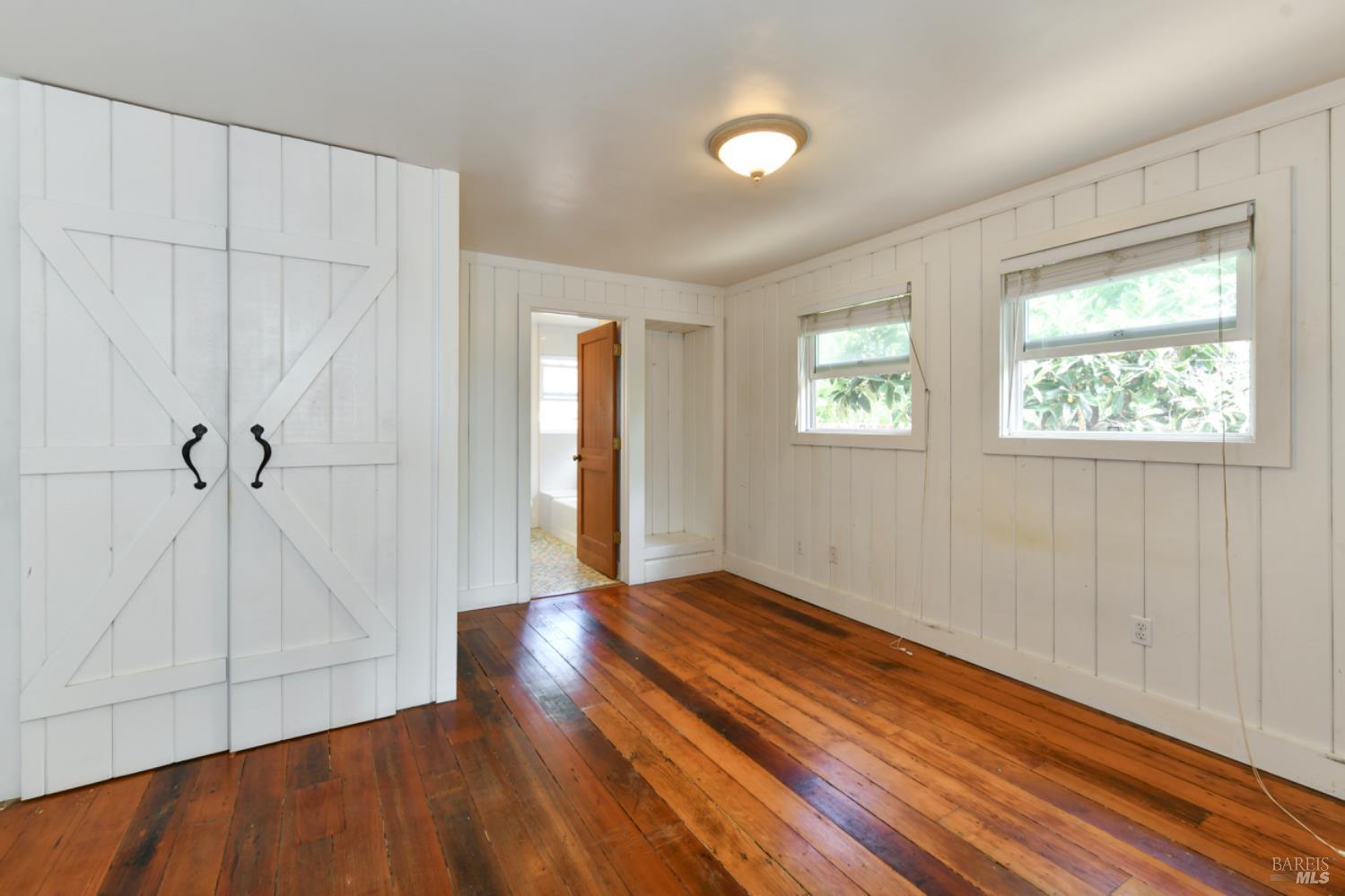 1388 Sulphur Springs Ave