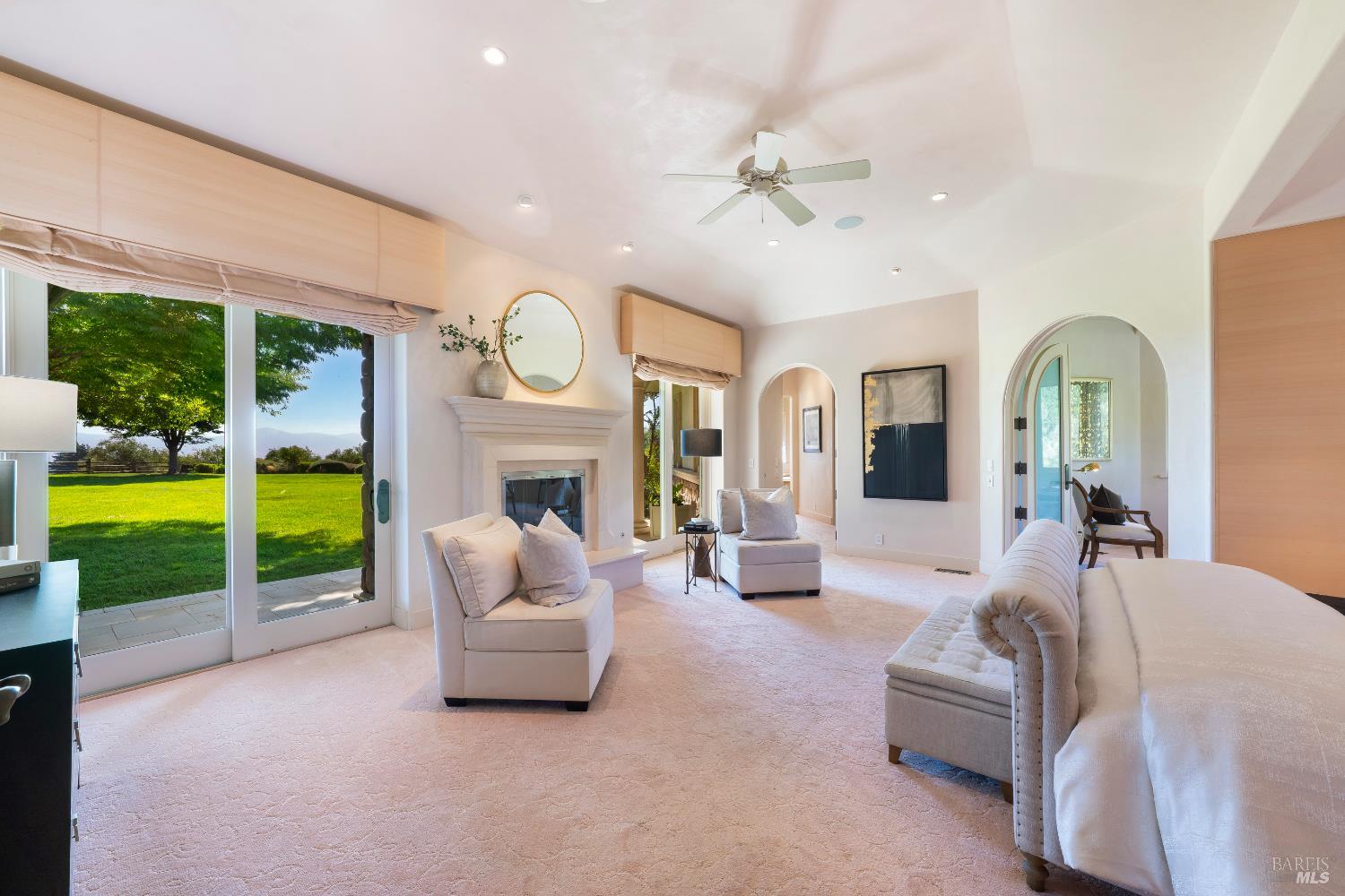 3211 Dry Creek Rd