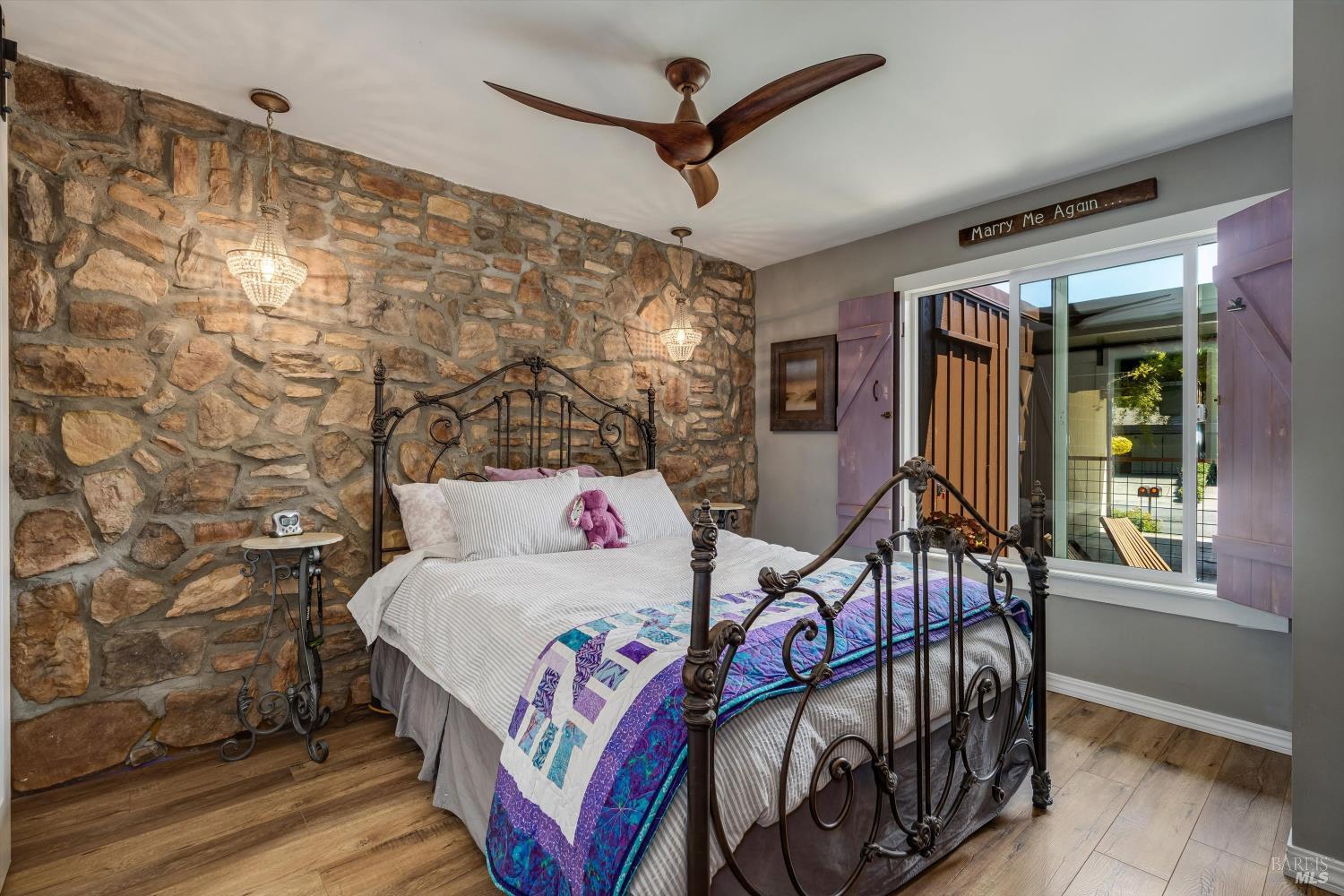 3154 Valley Green Ln