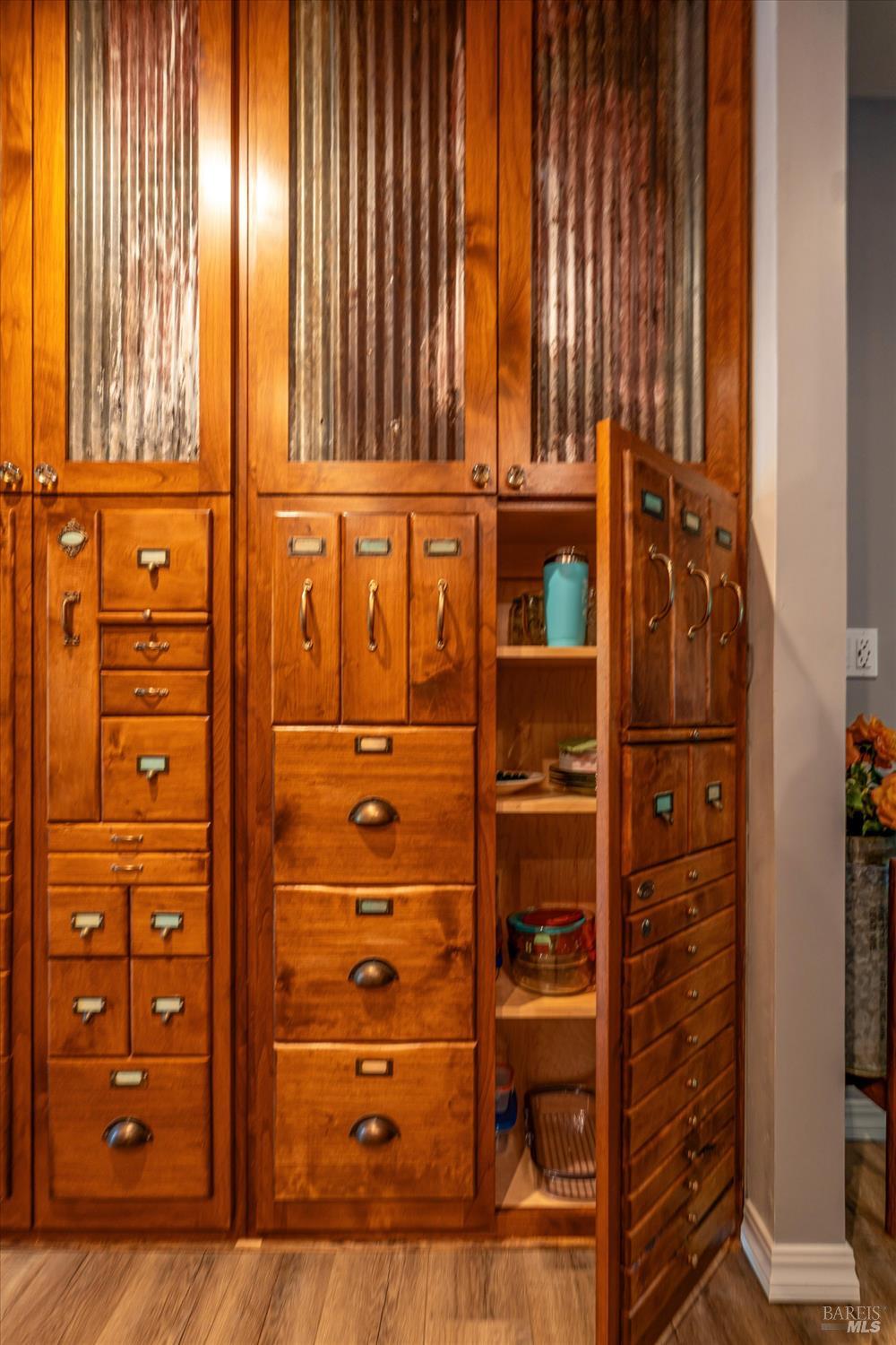 3154 Valley Green Ln