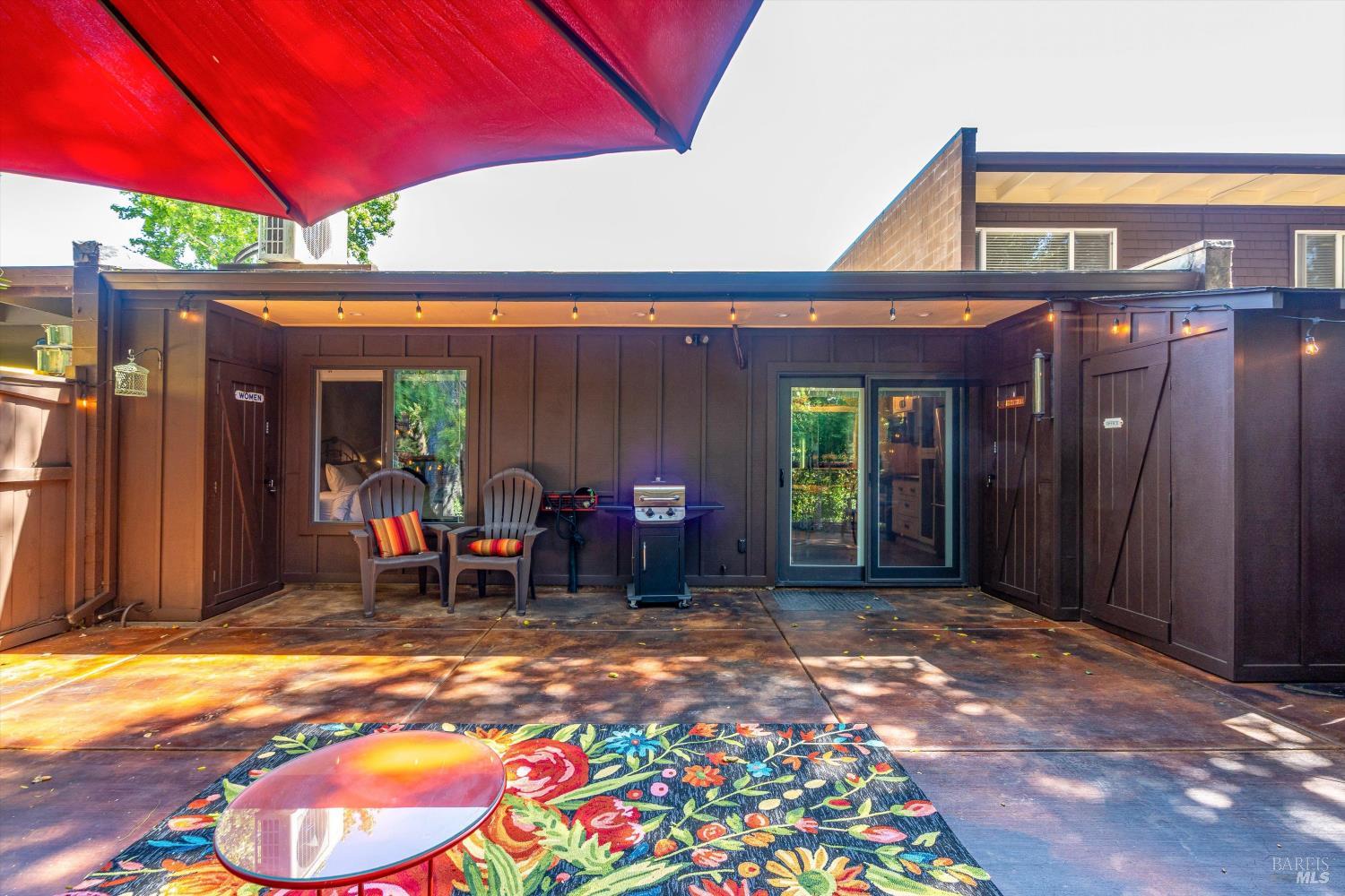 3154 Valley Green Ln