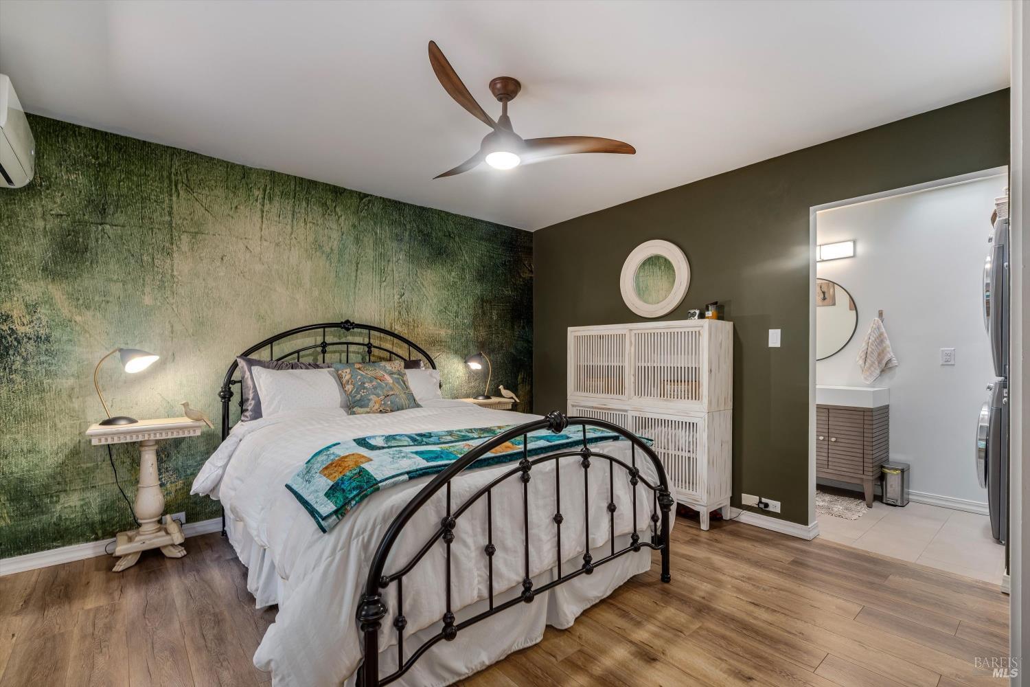 3154 Valley Green Ln