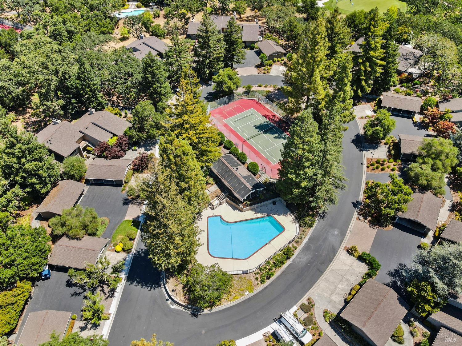 810 Augusta Cir