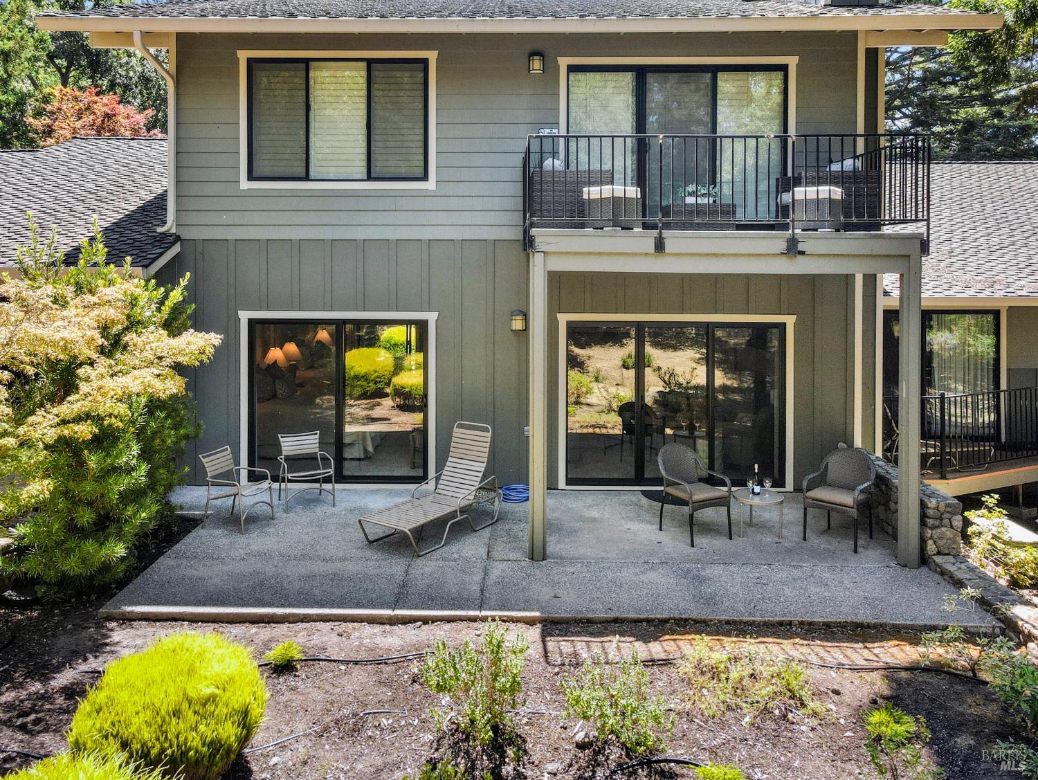 810 Augusta Cir