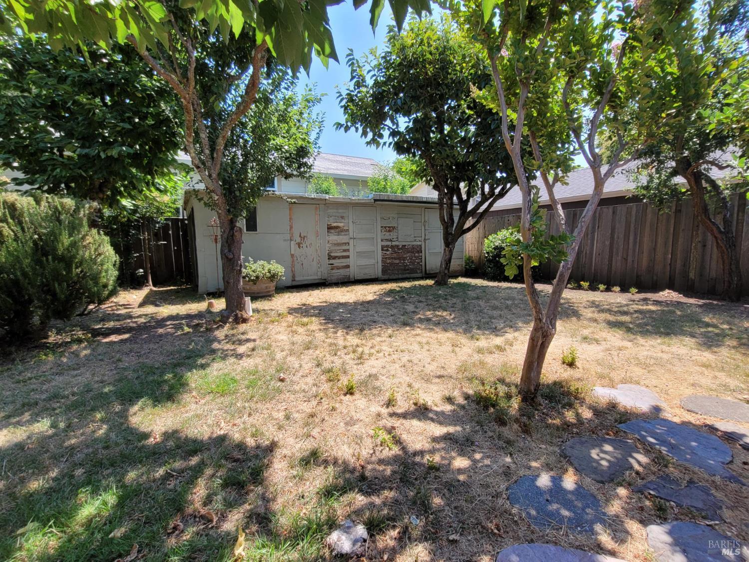 18135 Lucas Ave