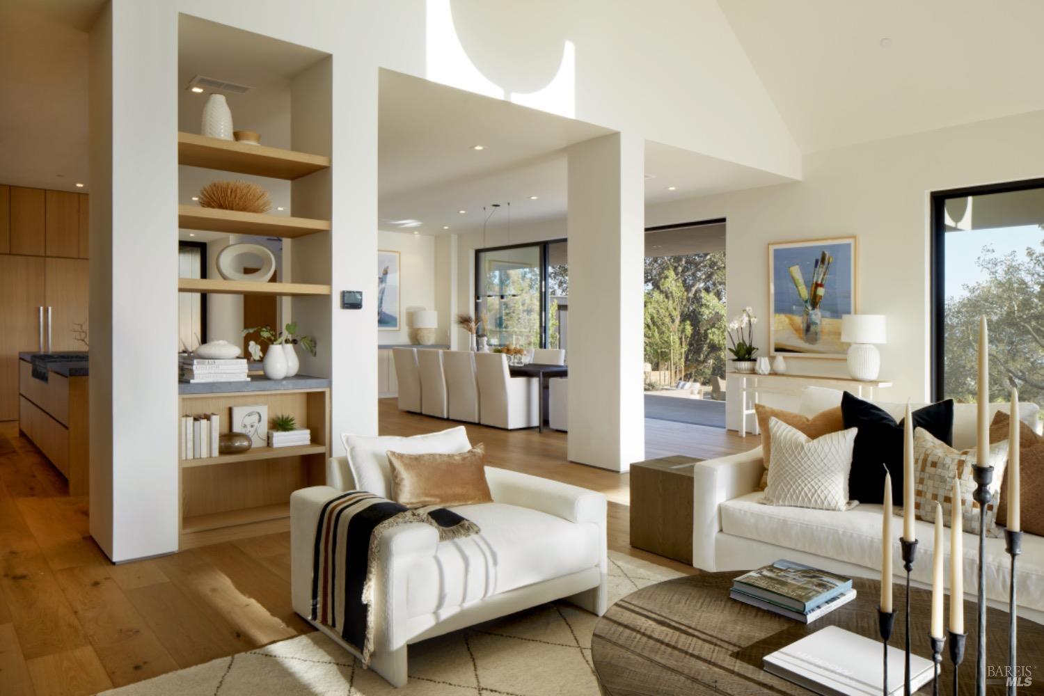 1200 Loma Vista Dr