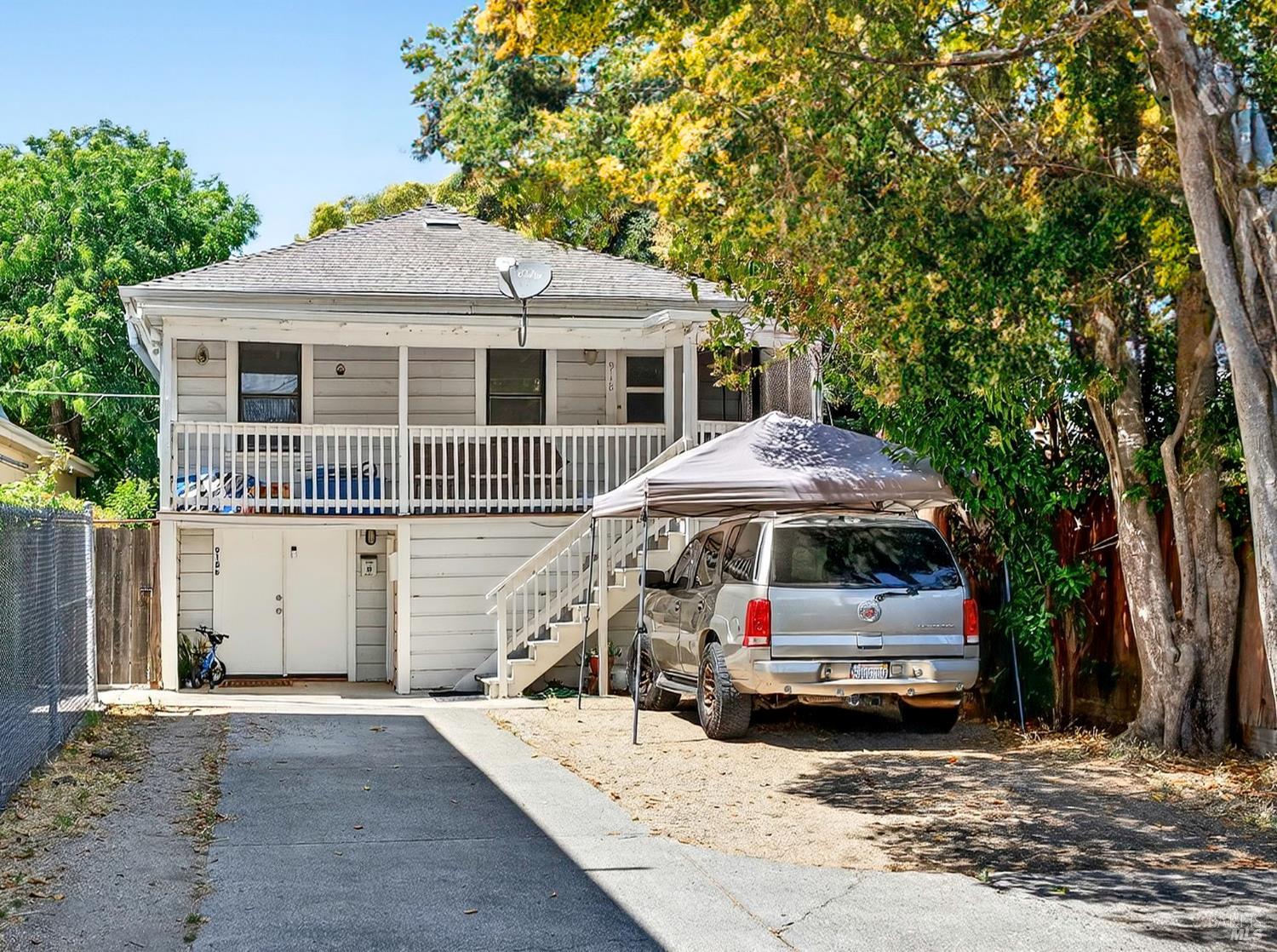 918 Napa St