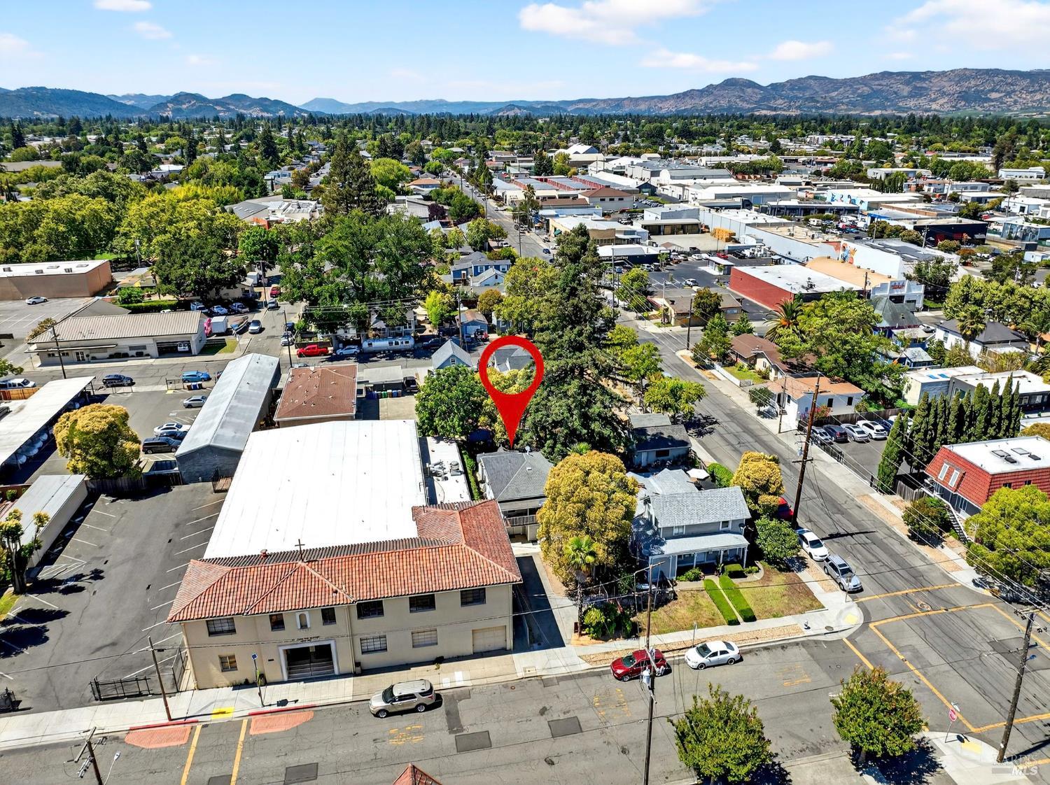 918 Napa St