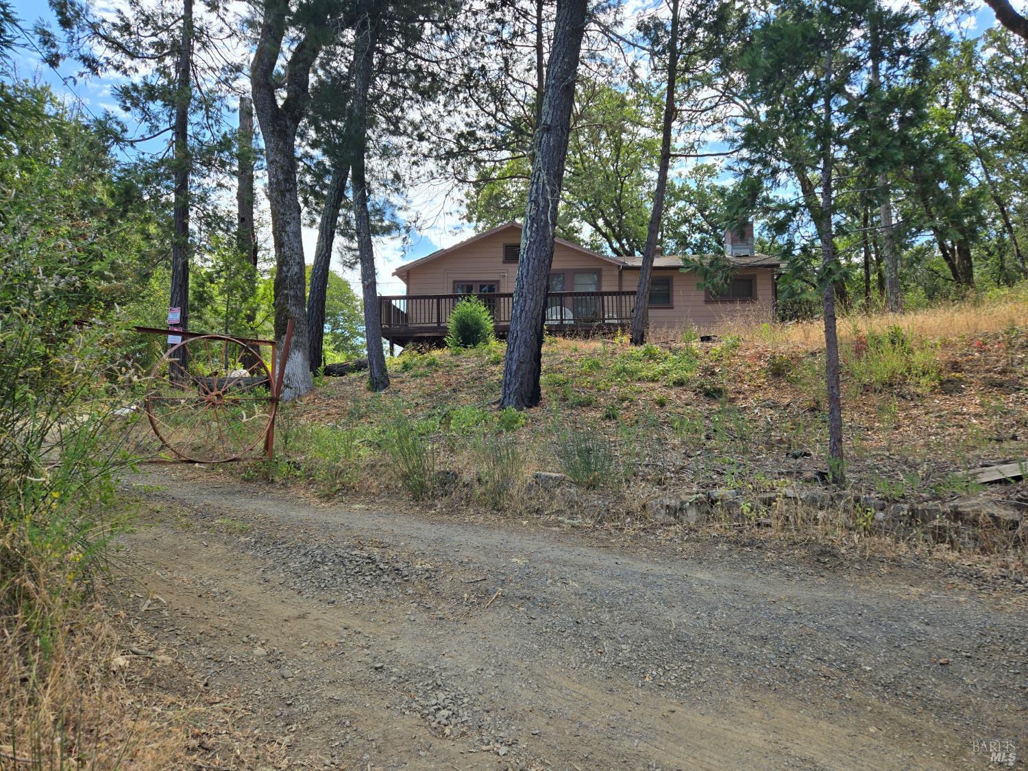 6245 Dry Creek Rd