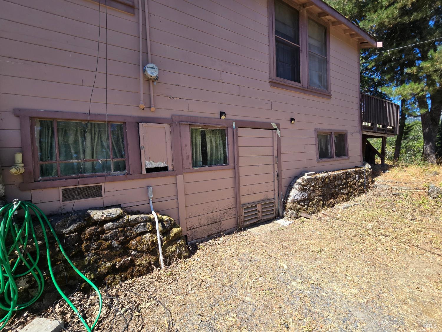 6245 Dry Creek Rd