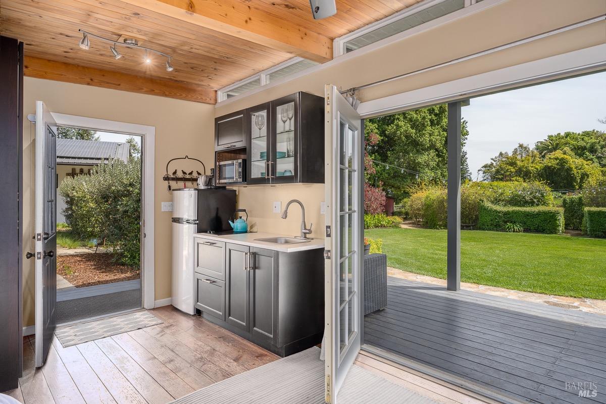 3061 Cuttings Wharf Rd