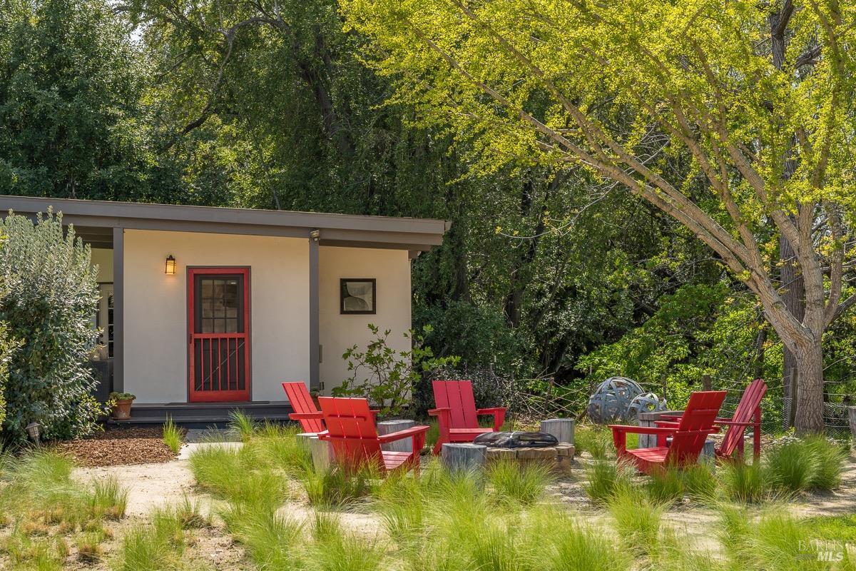 3061 Cuttings Wharf Rd