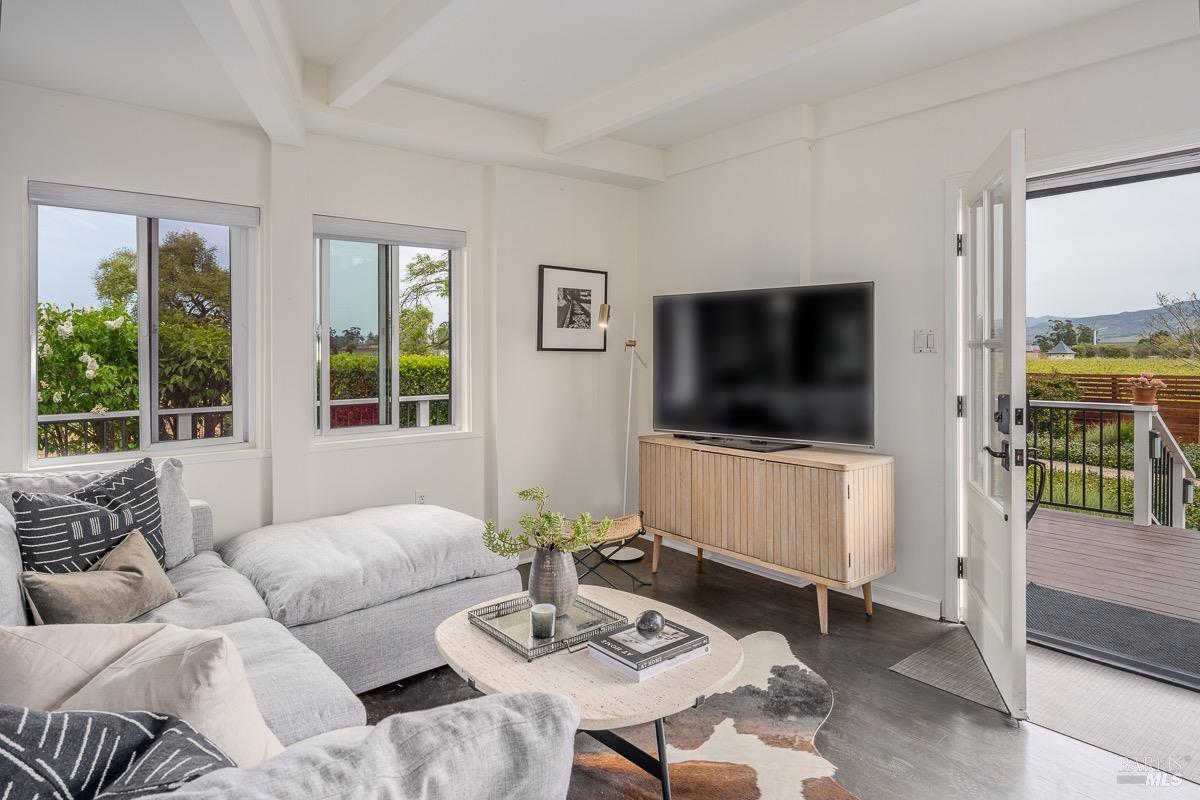 3061 Cuttings Wharf Rd