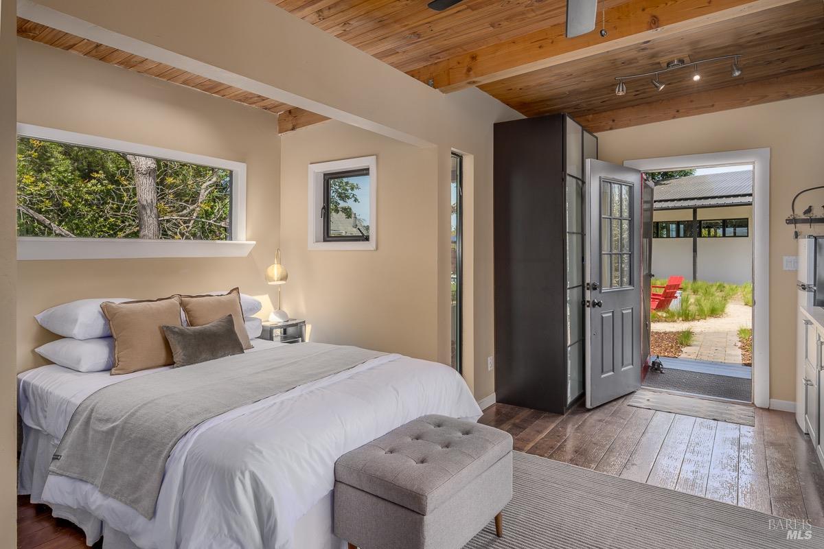 3061 Cuttings Wharf Rd