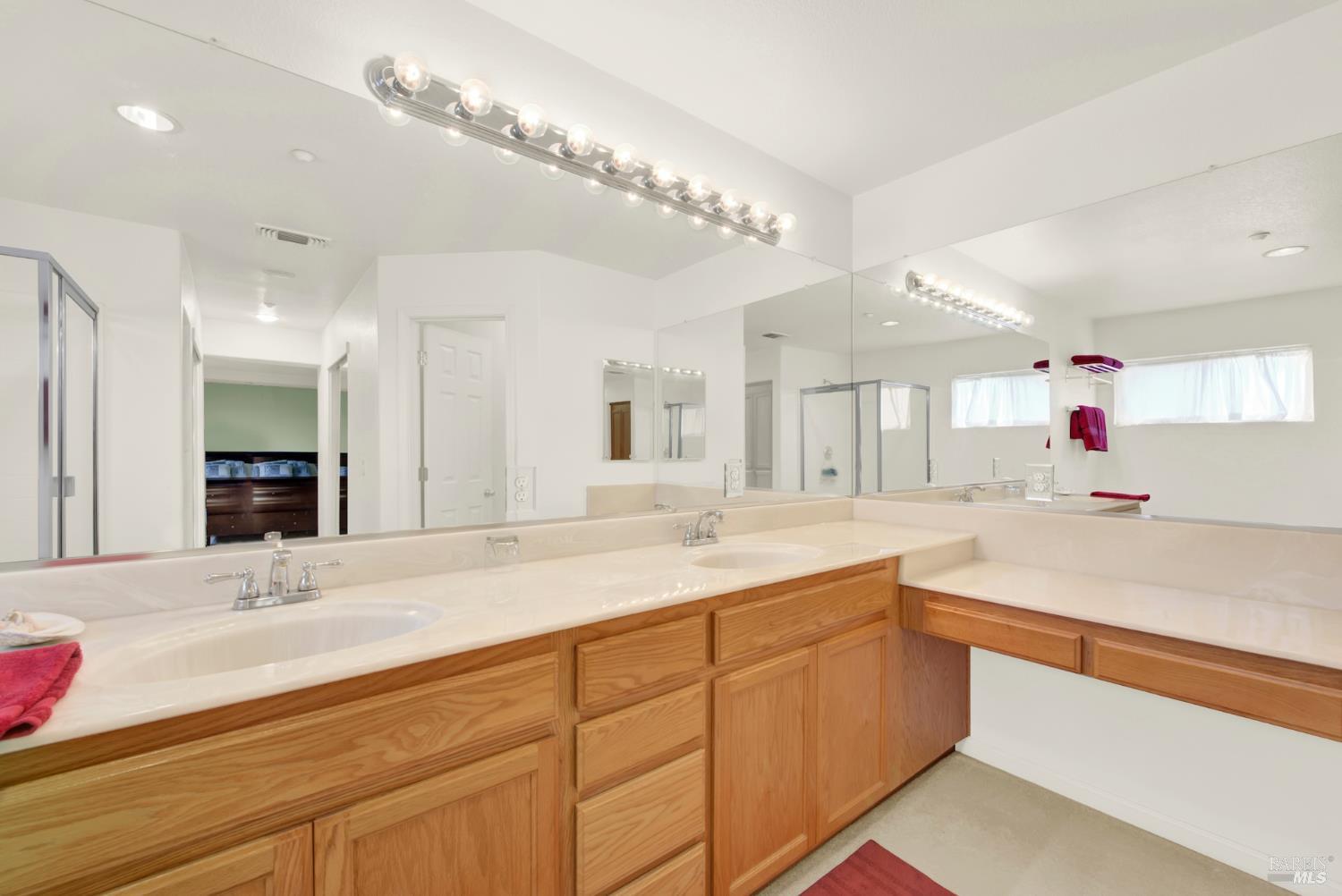 859 Liberty Dr