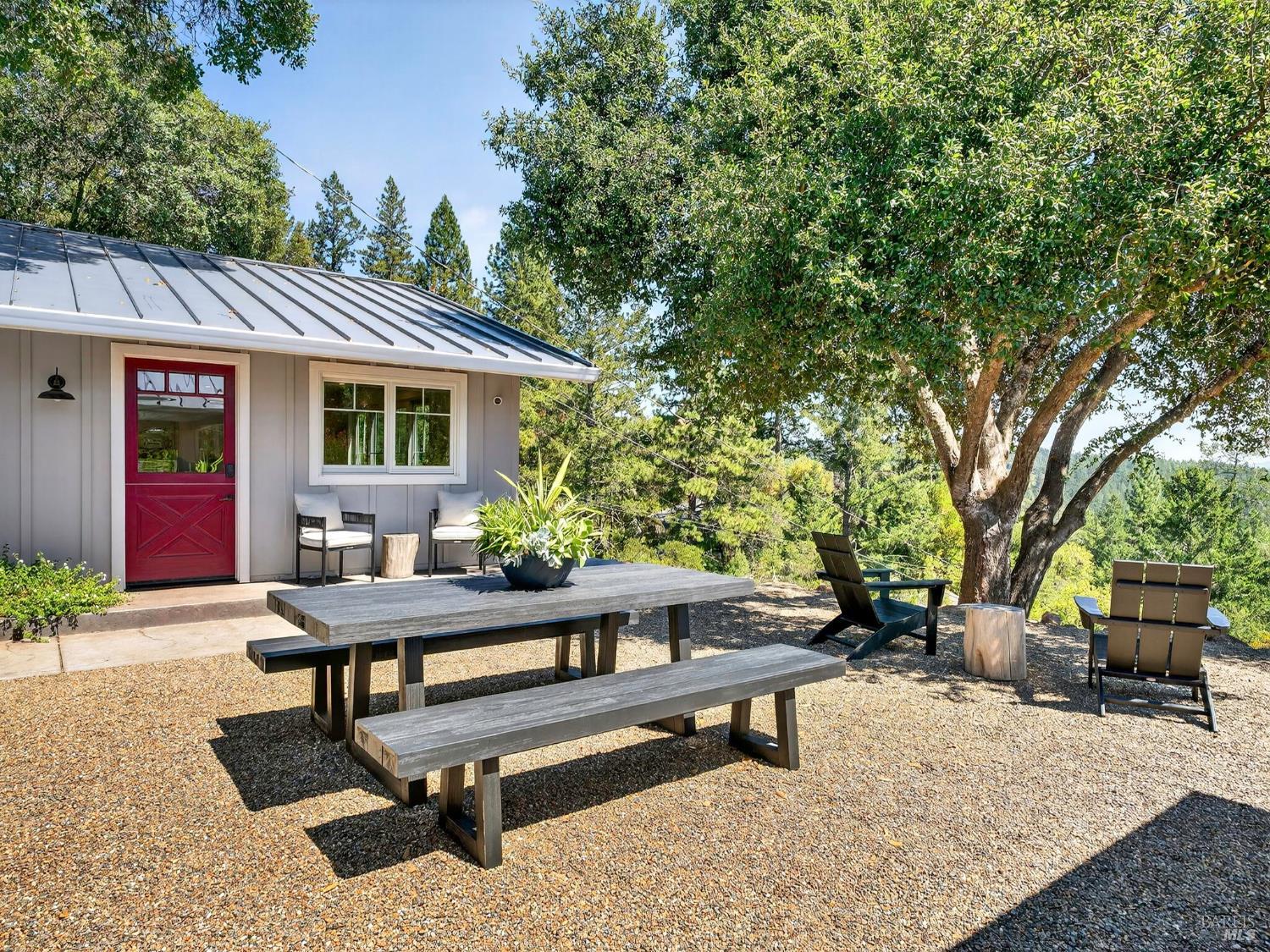540 Viewridge Dr