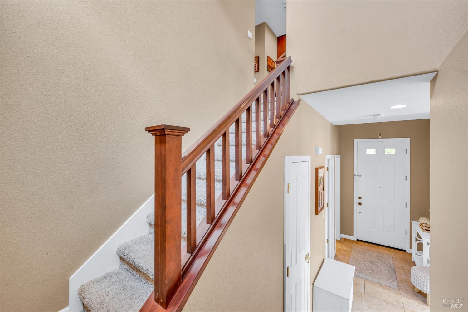 563 Abruzzi Ct
