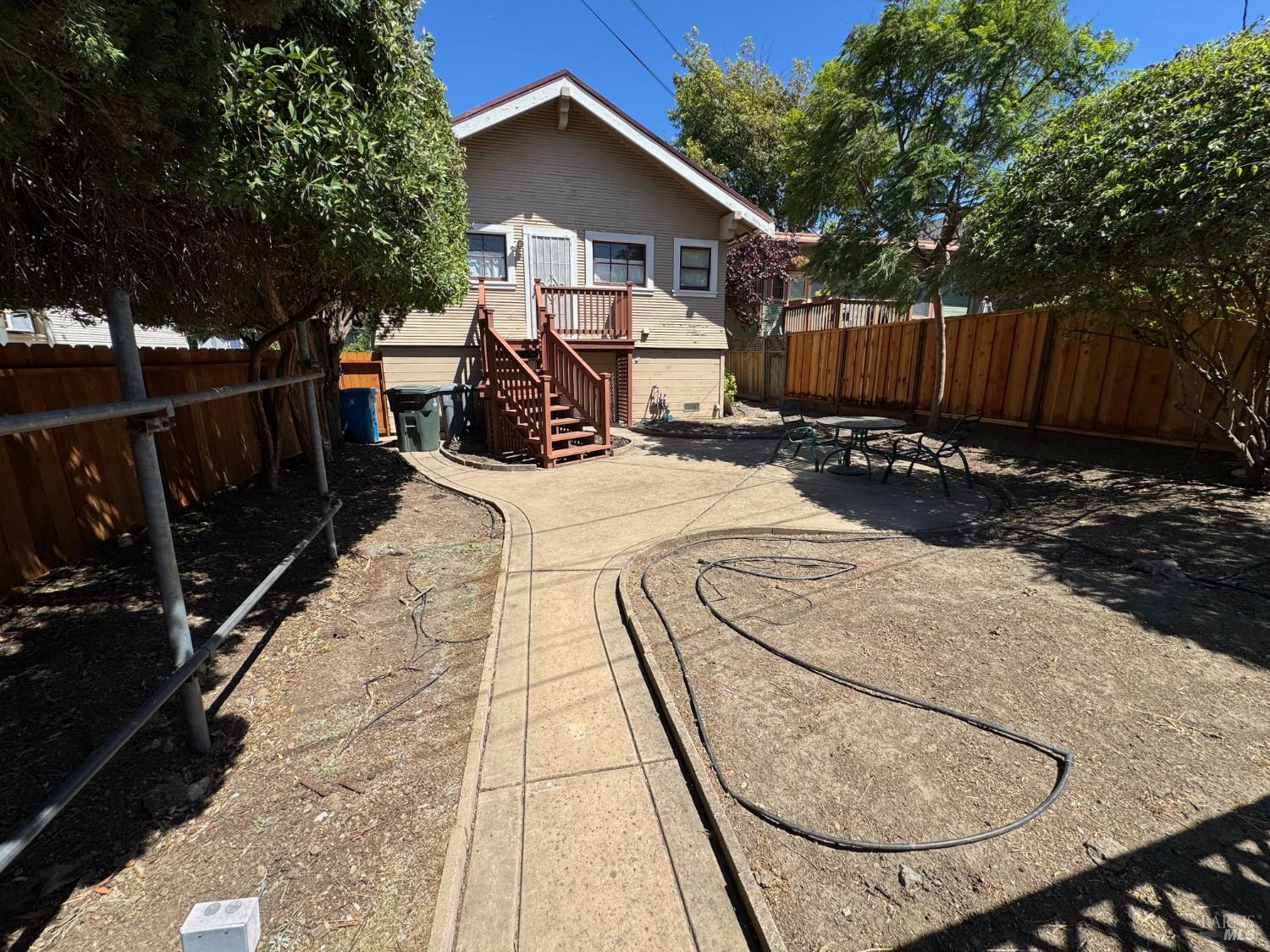 1113 Sacramento Street