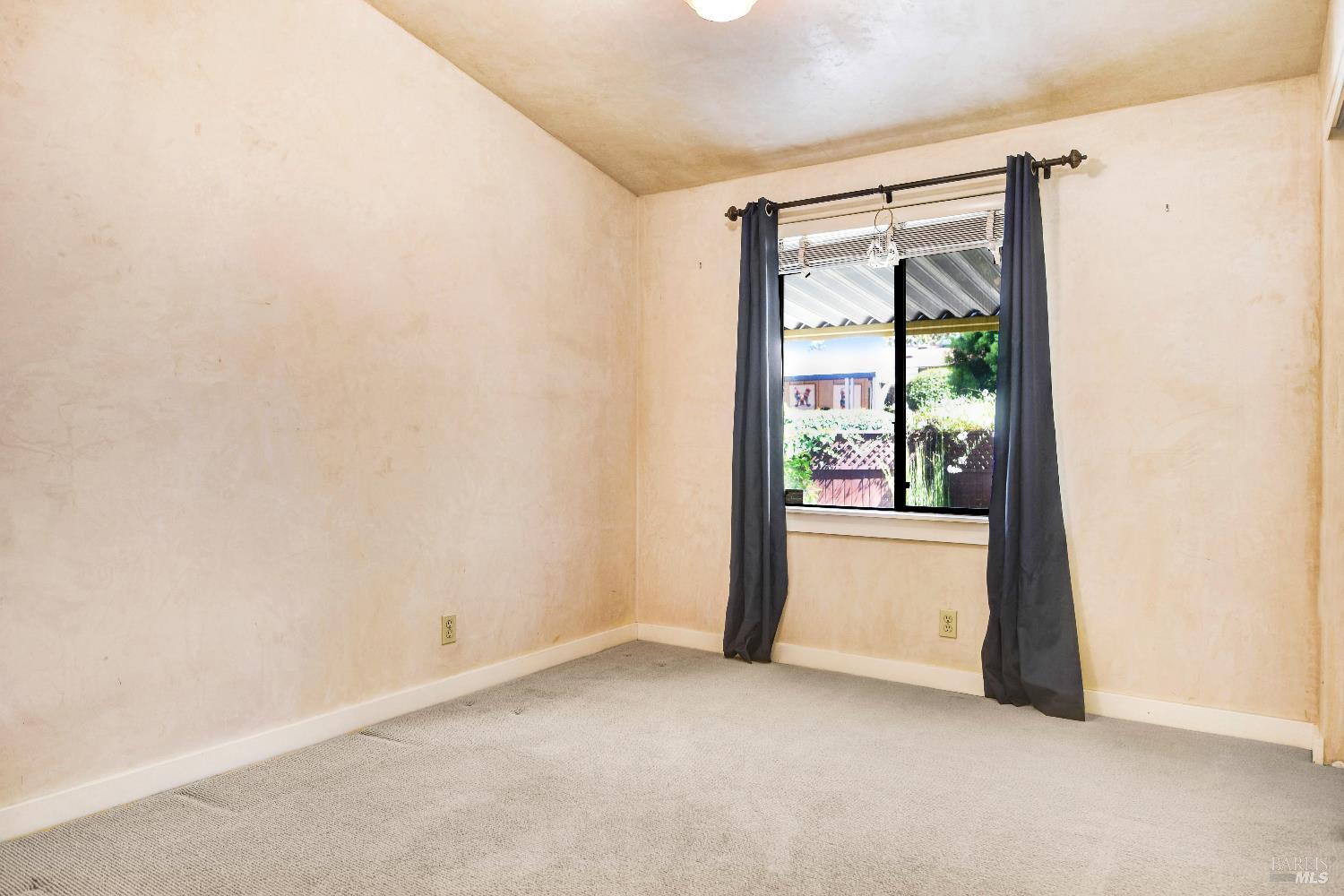 49 Laguna Seca Ct