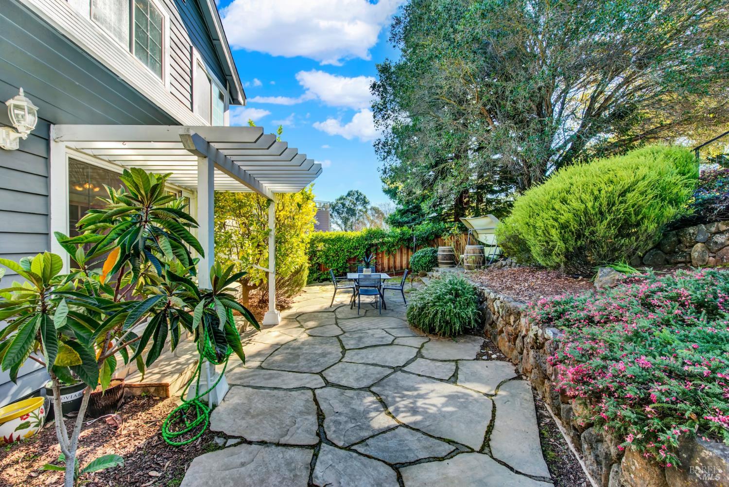 26 Clement Ct