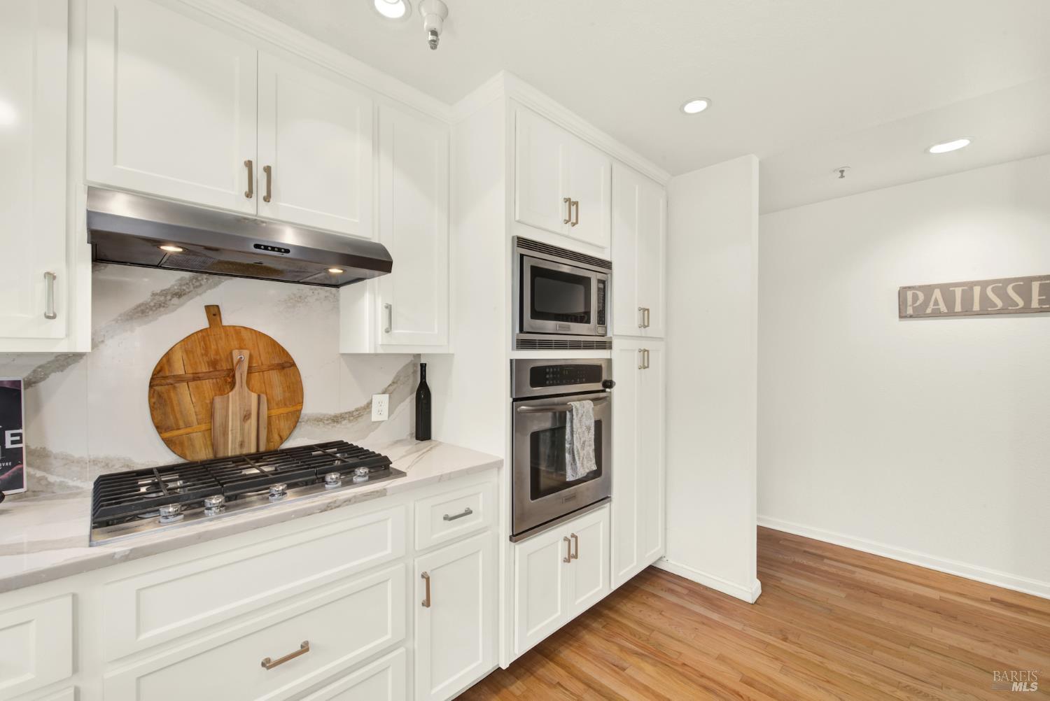 26 Clement Ct
