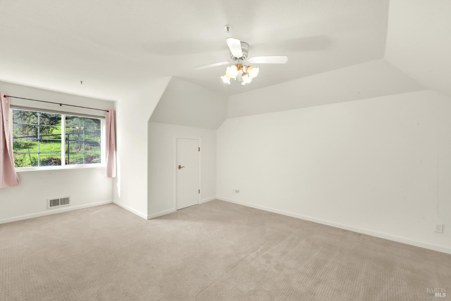 26 Clement Ct