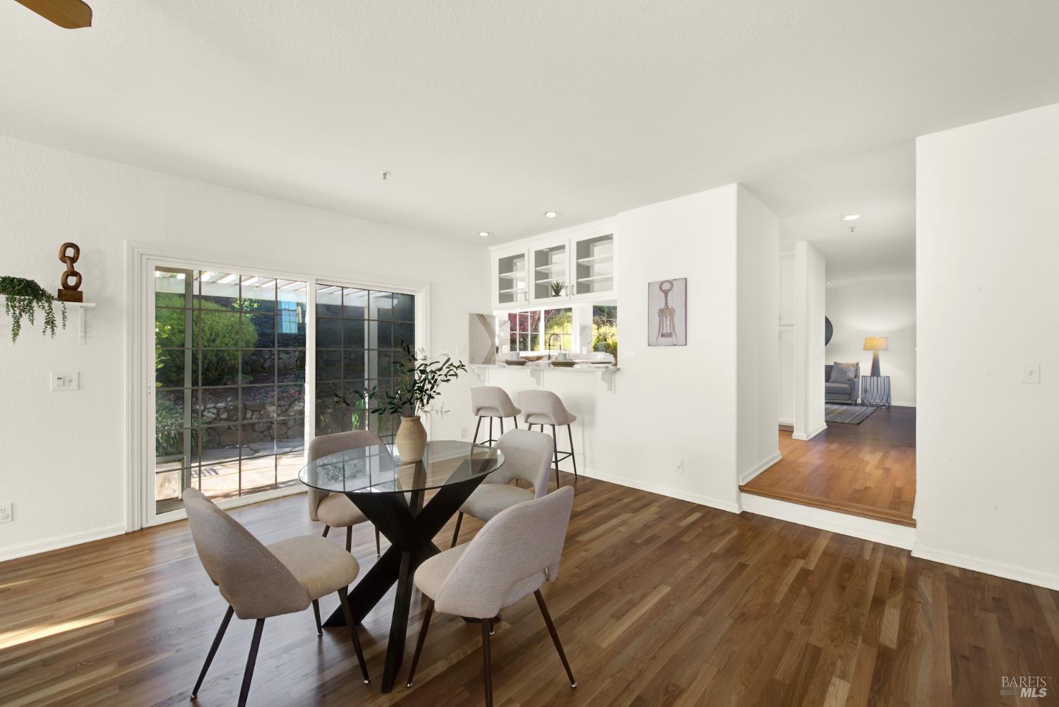 26 Clement Ct
