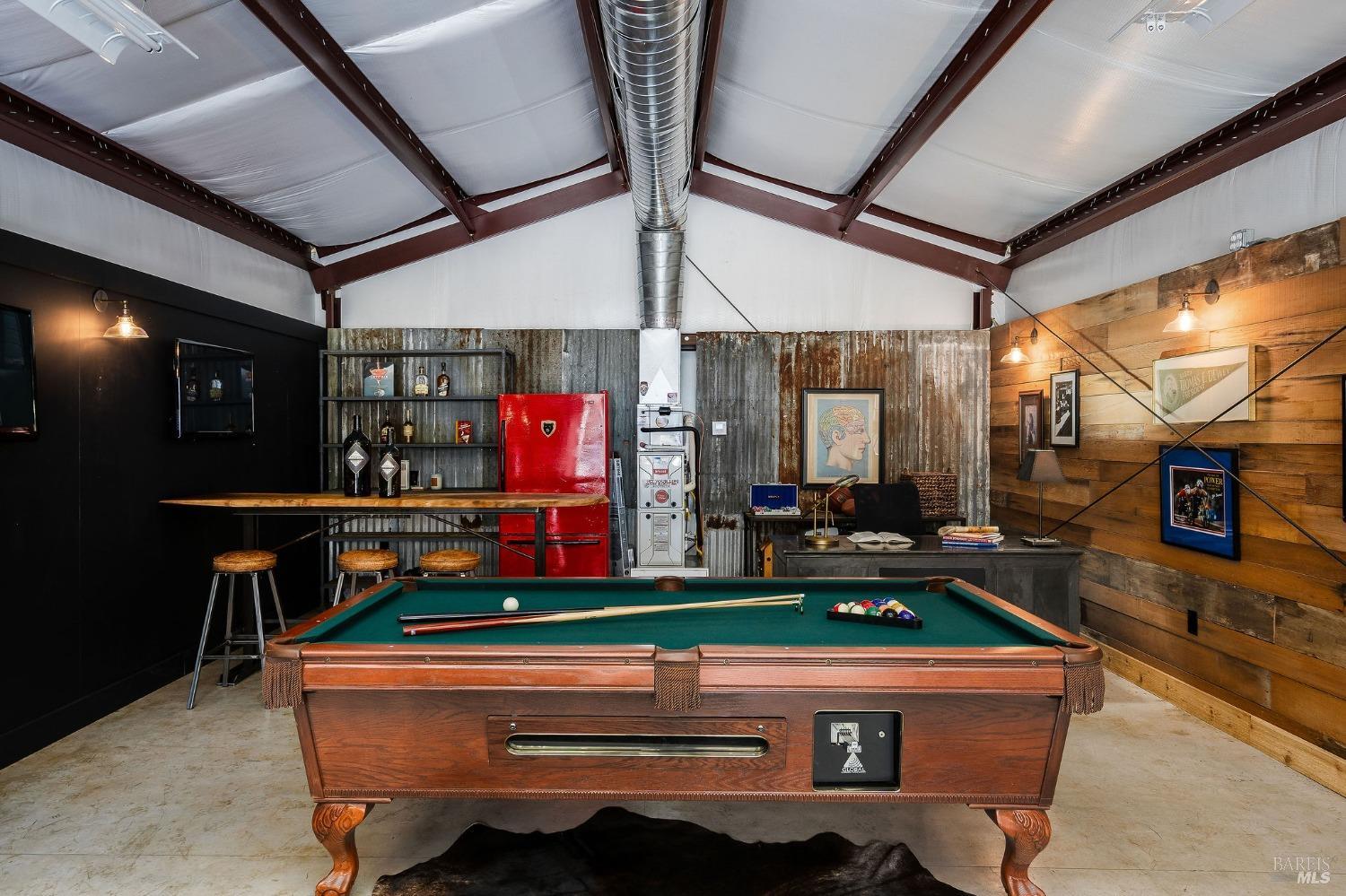 1450 Diamond Mountain Rd