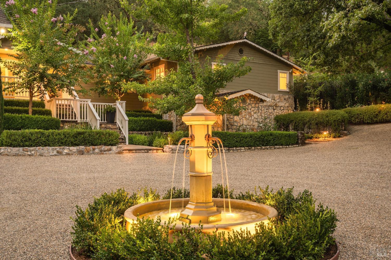 1450 Diamond Mountain Rd