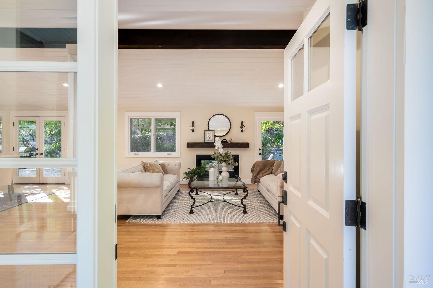 1450 Diamond Mountain Rd