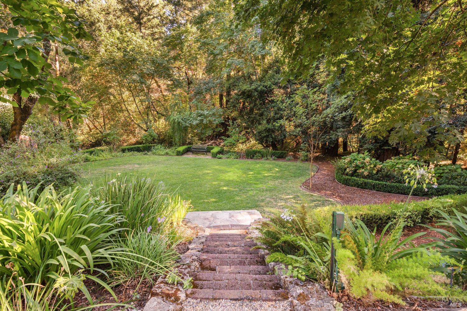 1450 Diamond Mountain Rd