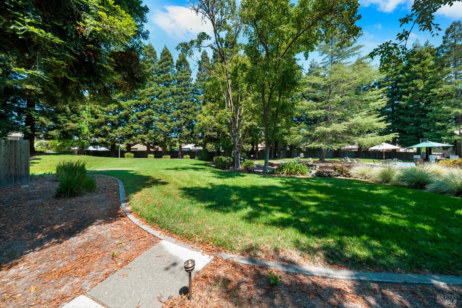 31 S Temelec Cir