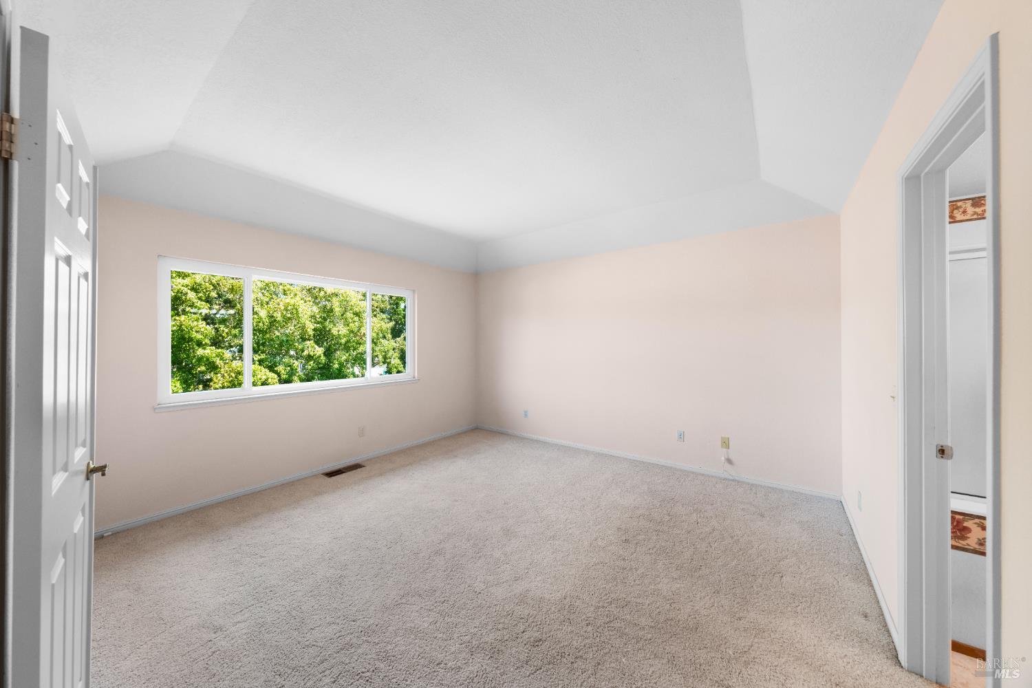 31 S Temelec Cir