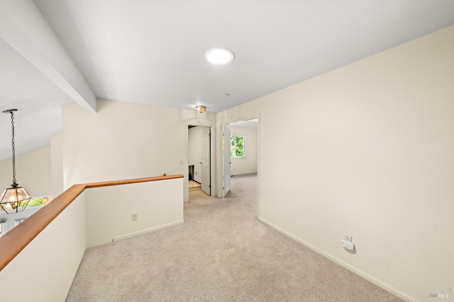 31 S Temelec Cir