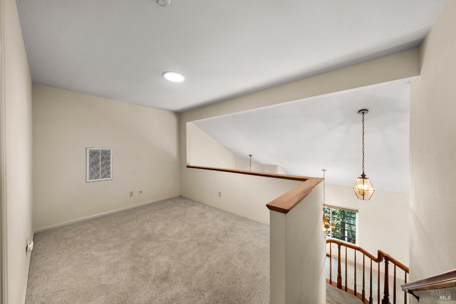 31 S Temelec Cir