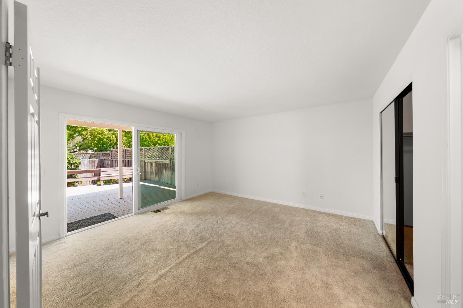 31 S Temelec Cir
