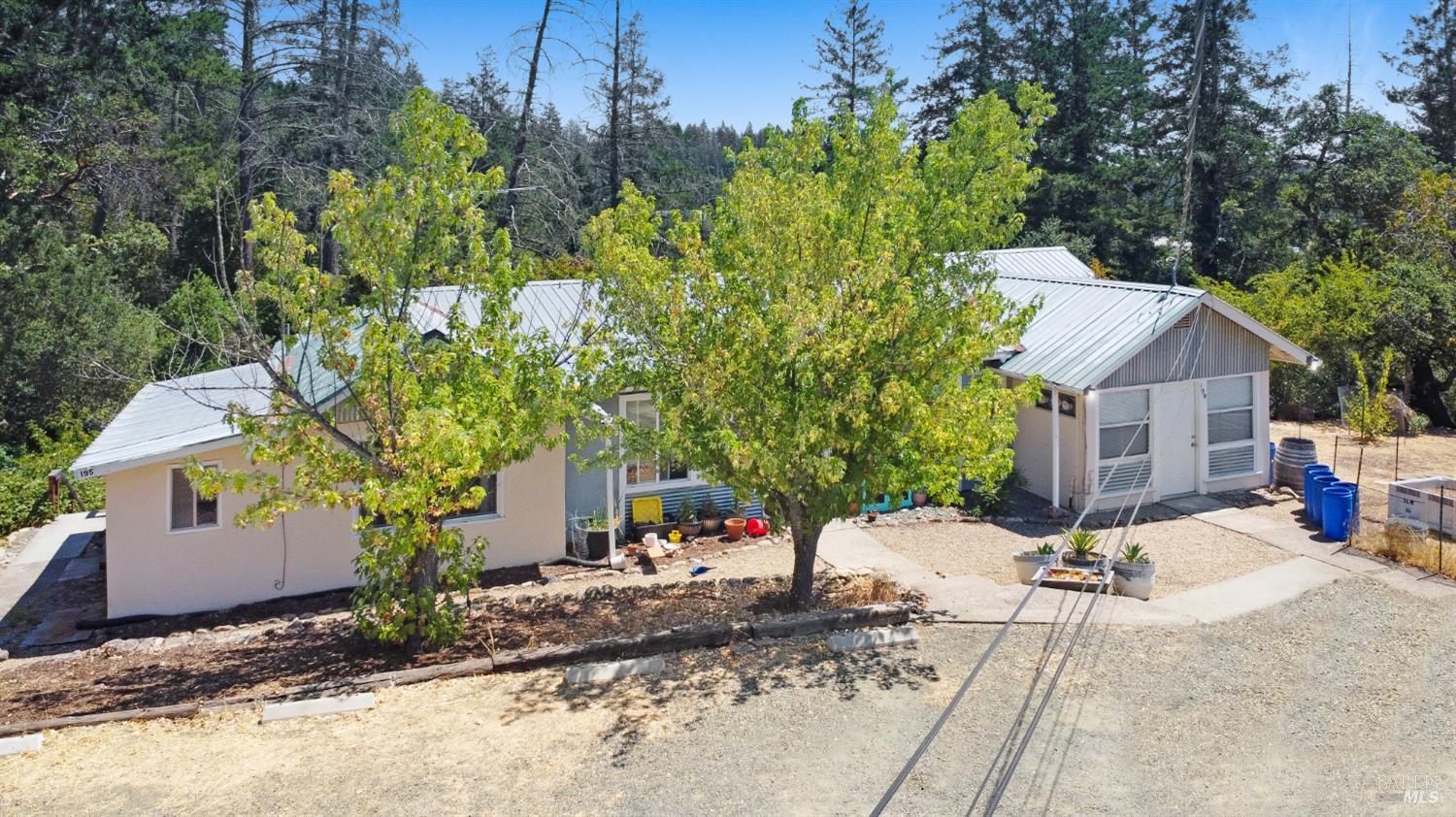 193 Sky Oaks Dr