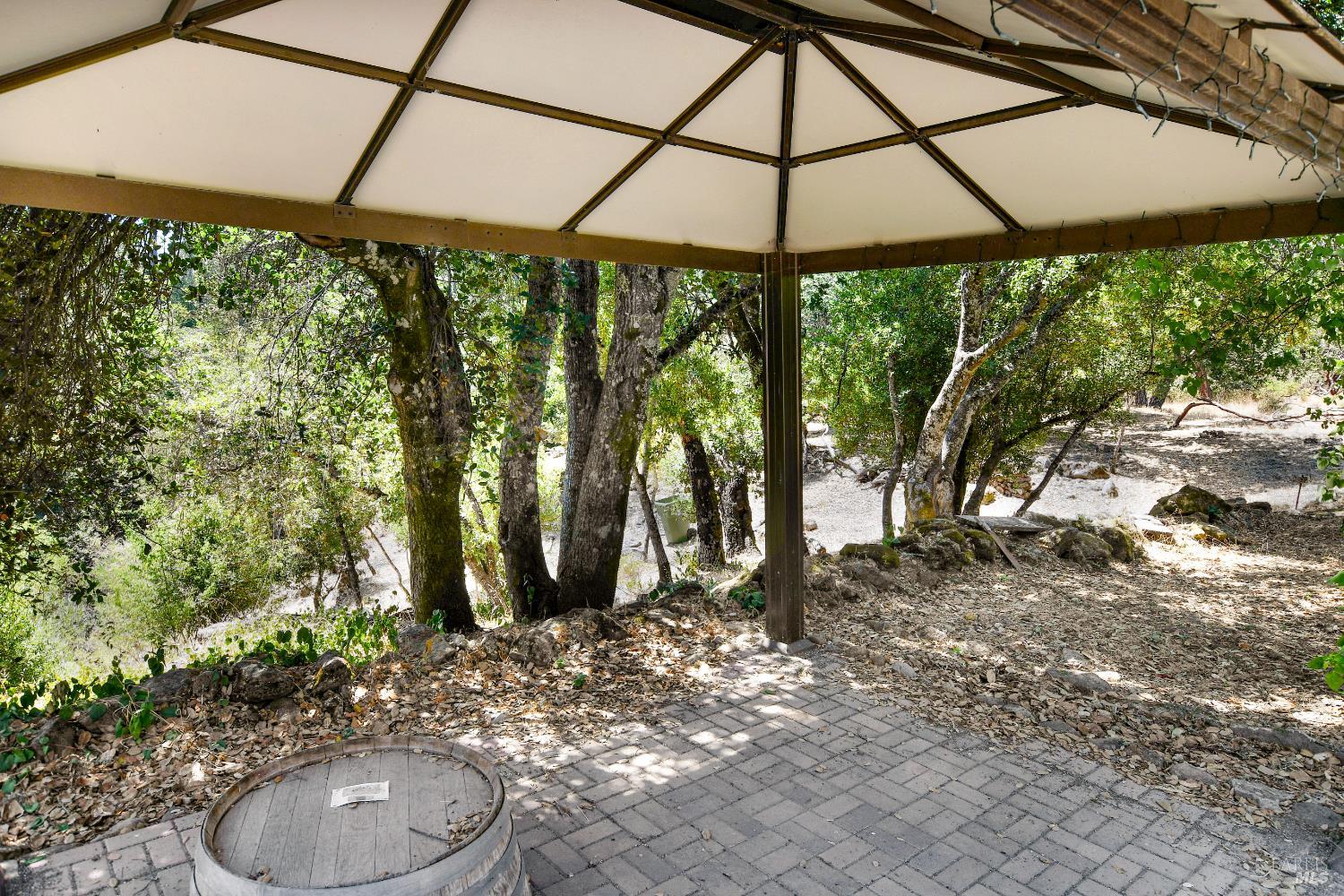 193 Sky Oaks Dr