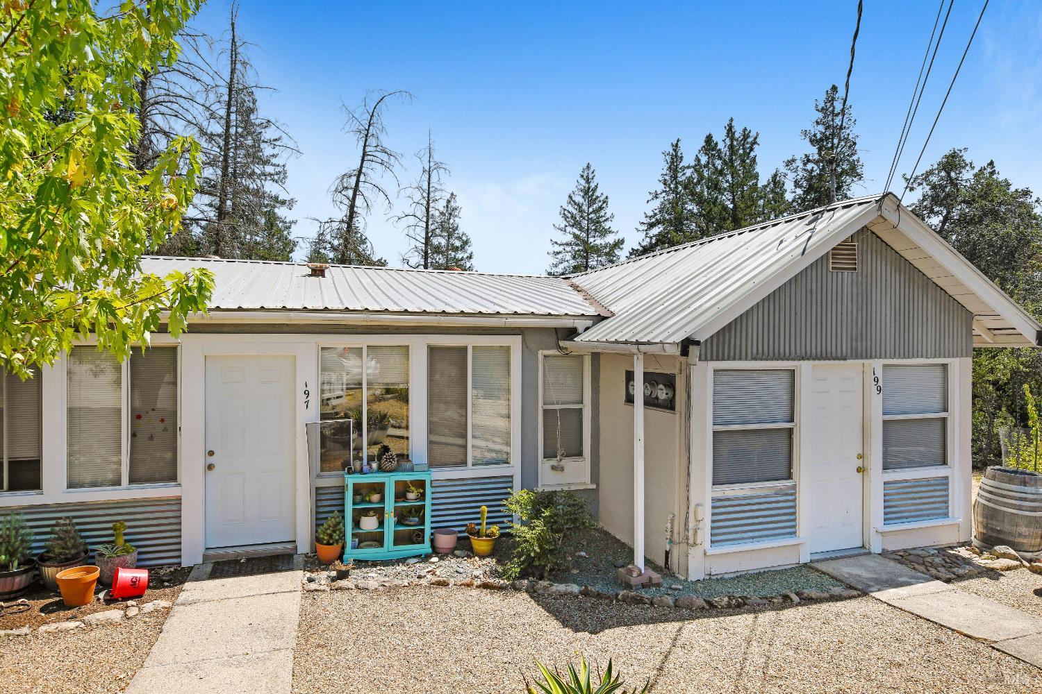193 Sky Oaks Dr