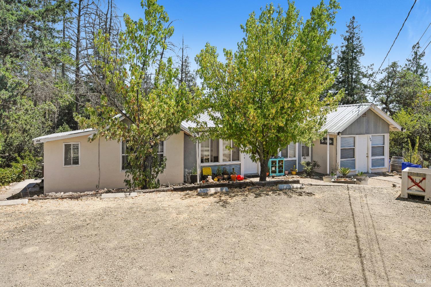 193 Sky Oaks Dr