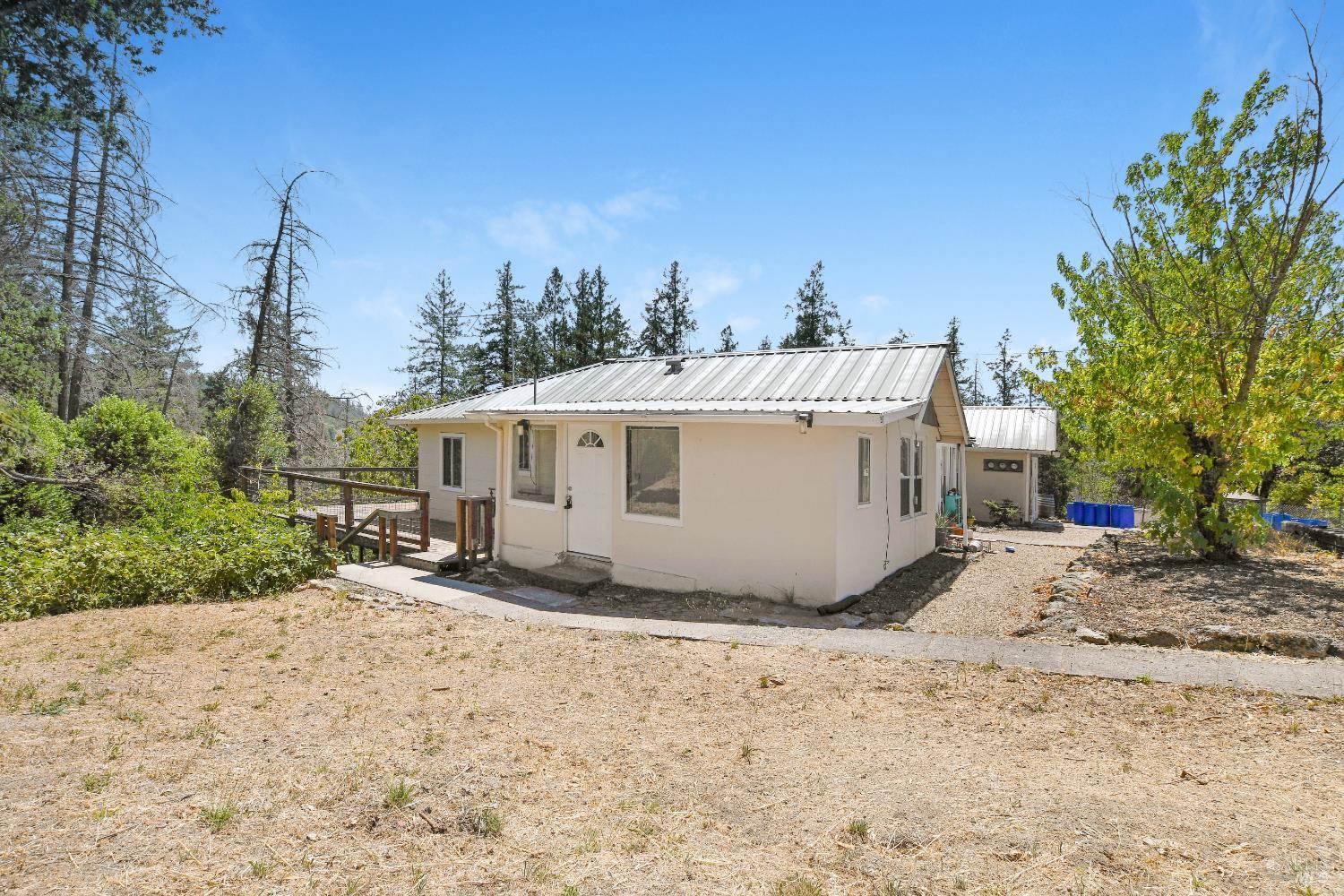 193 Sky Oaks Dr